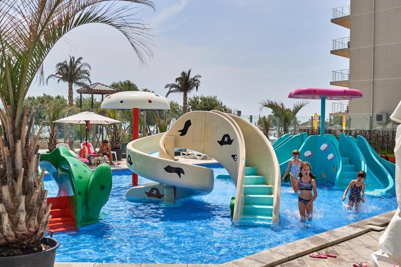 Cristalex Aparthotel & Spa Mamaia Nord Năvodari المظهر الخارجي الصورة